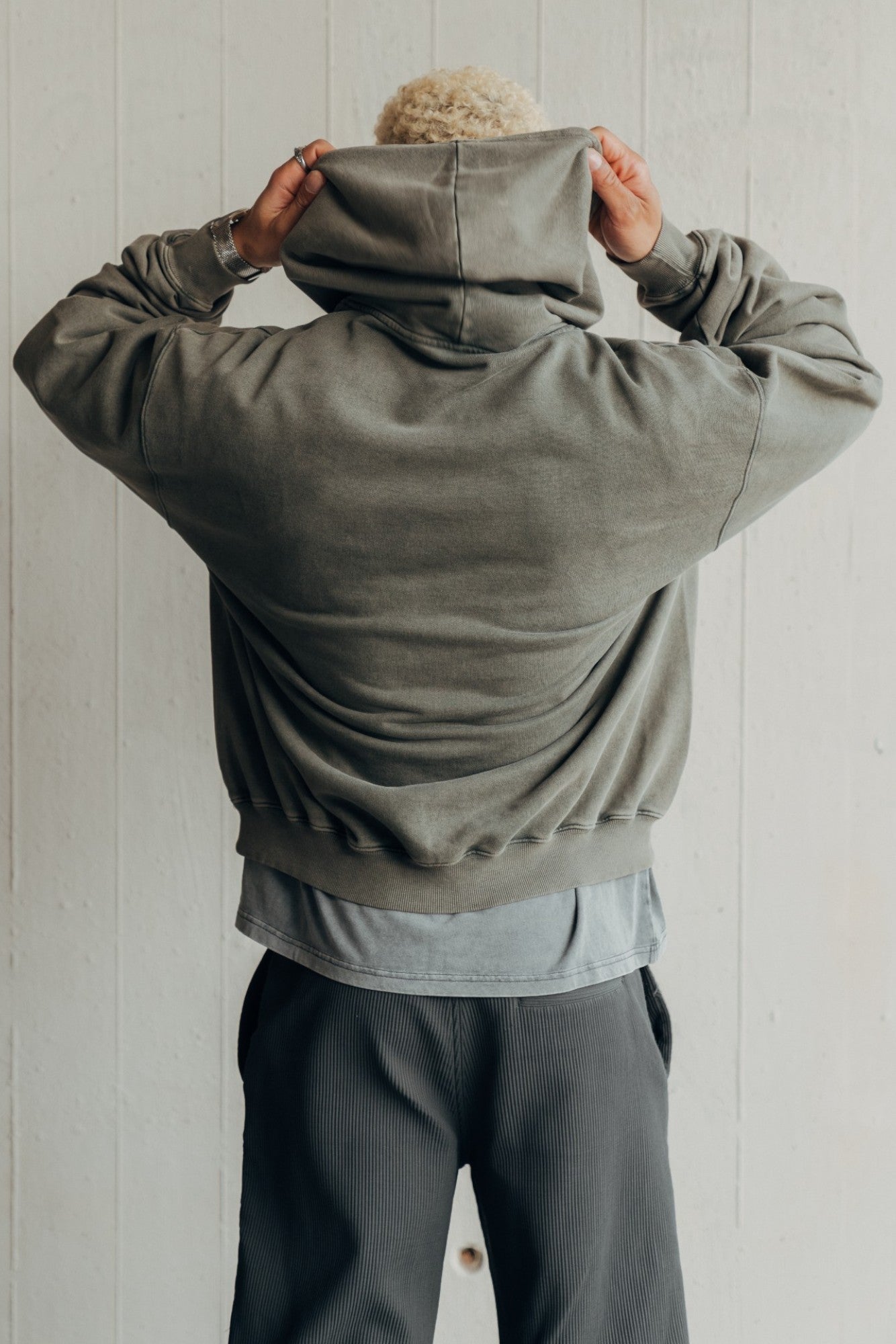 #color_Hoodie-Vintage-Olive