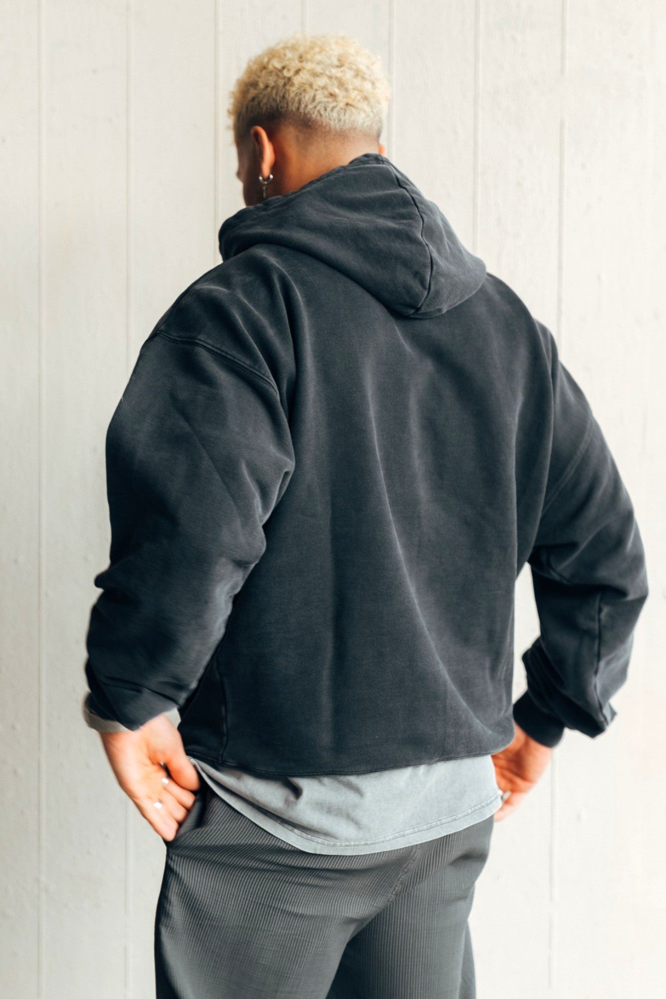 #color_Hoodie-Vintage-Black